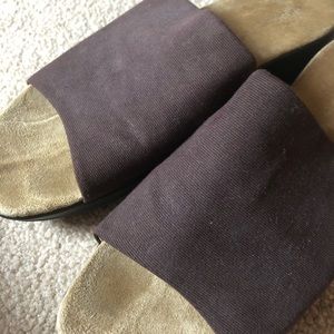 Bass brown sandals size 8